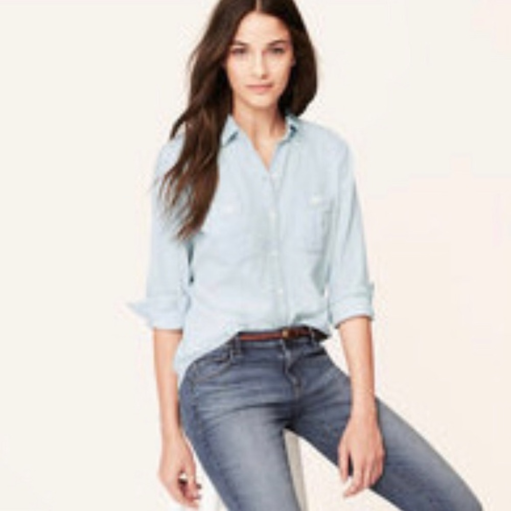 Loft Women’s Softened Acid Wash Chambray Button Down Long Sleeve Shirt, Small